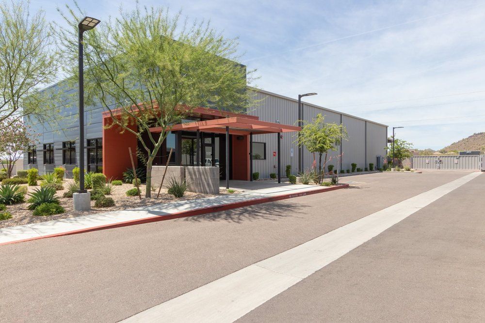 1700 E Robin Ln, Phoenix, AZ 85024